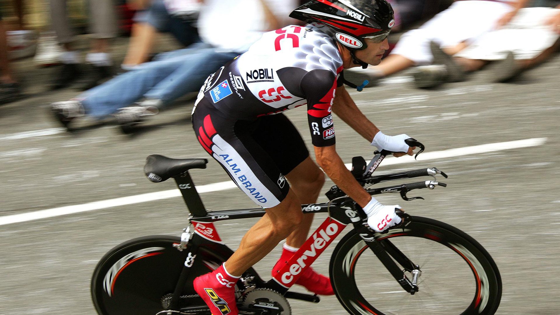 “亚戈·卡尔曼的创新性进攻,为阿根廷美洲狮队开辟新局面”